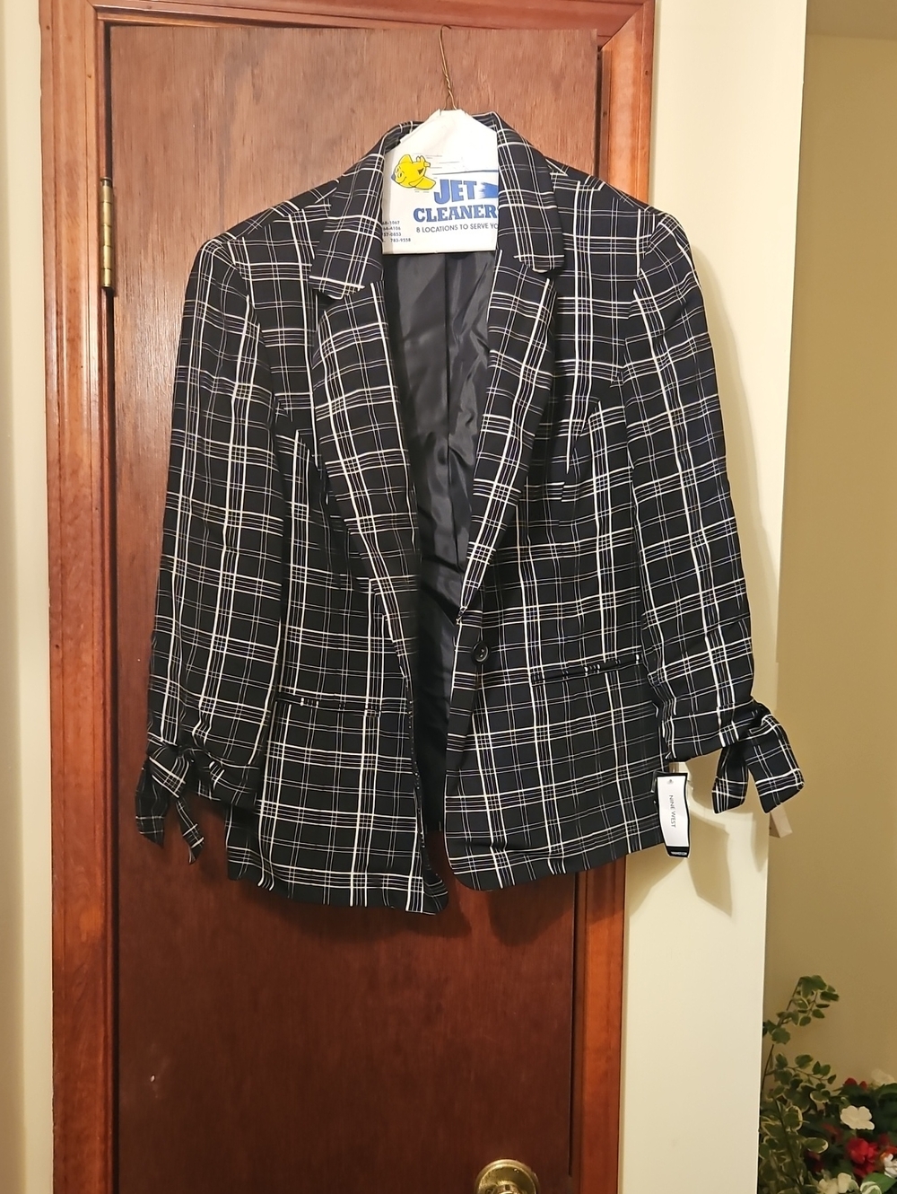 Nine West Black & White Plaid Tie-Cuff Blazer